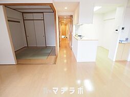 レジディア泉 204 2階3LDKのリビング/ダイニング