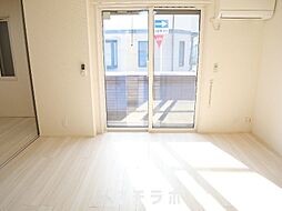 サニーコート平和 203 2階2LDKのリビング/ダイニング