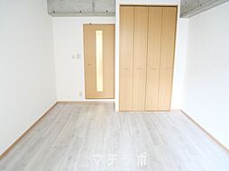 ヴェリエール・ドゥ・セ 504 5階1SKのリビング/ダイニング