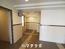 13 / 28