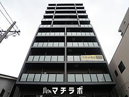 7 / 34