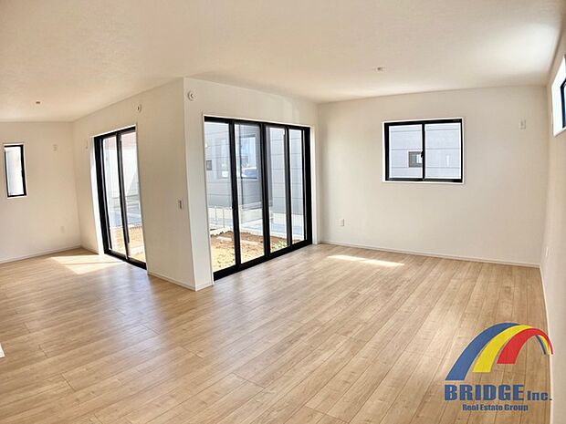 別角度リビング