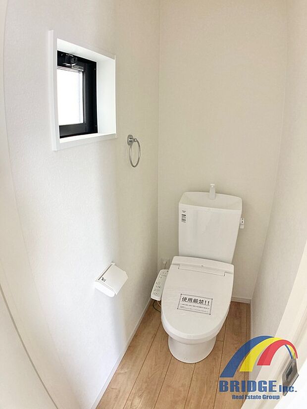 1階・2階ウォシュレット機能付き