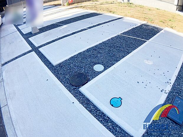 駐車スペースしっかり完備