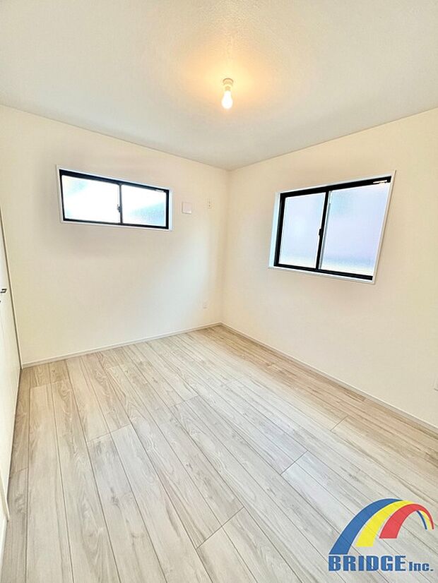 明るい雰囲気で落ち着く空間