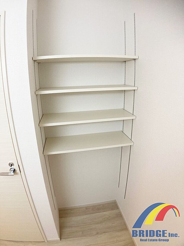 タオルも着替えも整理整頓してしまえます