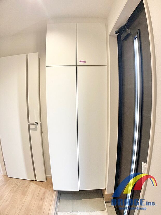 家族みんなのシューズもすっきり収納できる