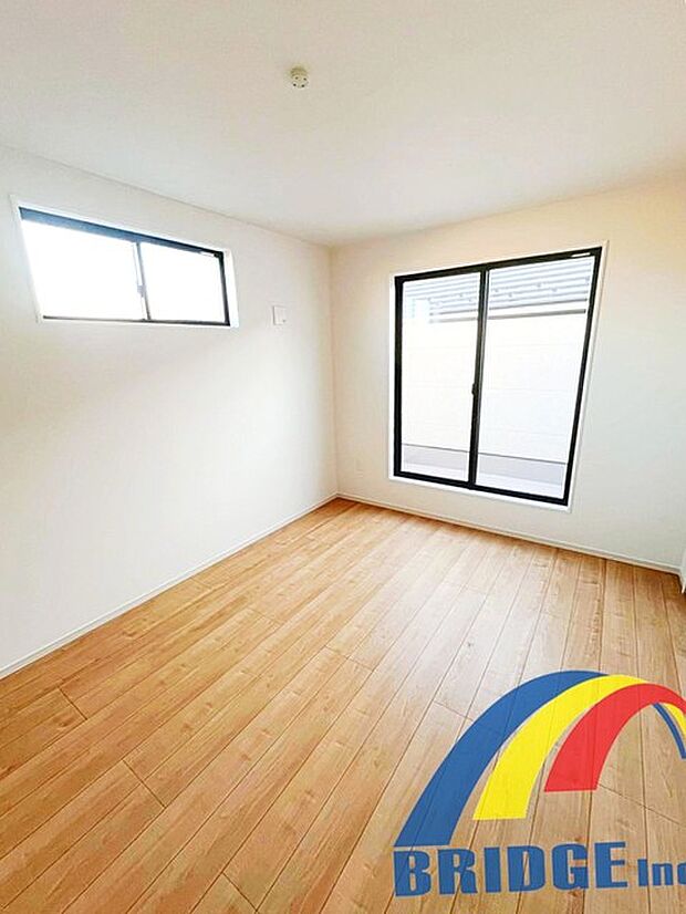 明るい雰囲気で落ち着く空間