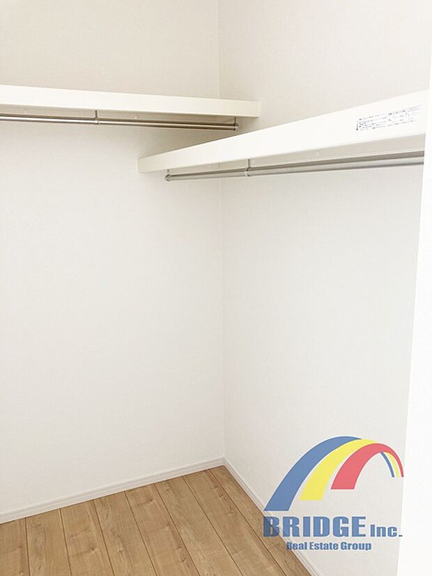 主寝室収納(WIC)ウォークインクローゼット