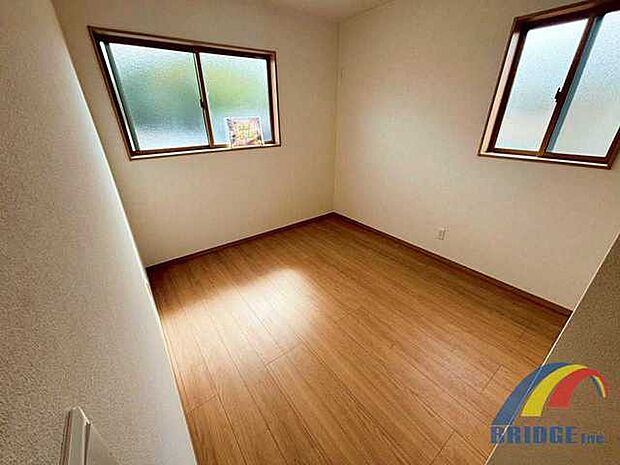 寝室や子供部屋にもご利用いただける洋室