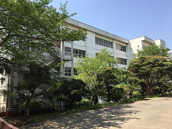 野田市立北部中学校（350m）