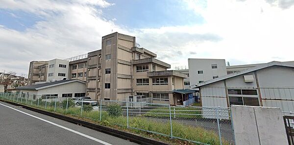 我孫子市立湖北台中学校（1060m）