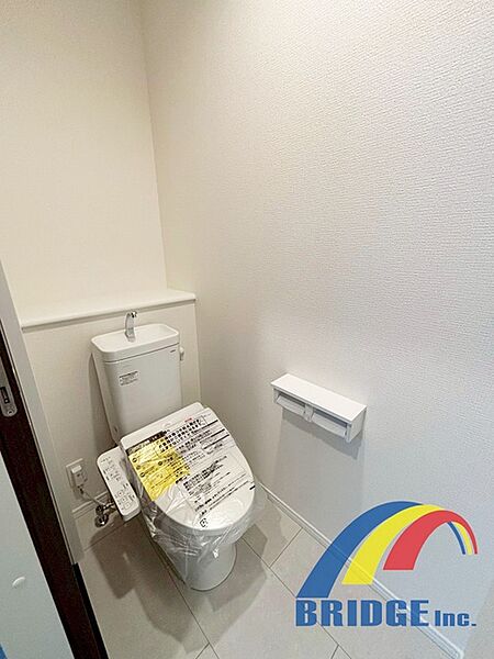 1階・2階ウォシュレット機能付き