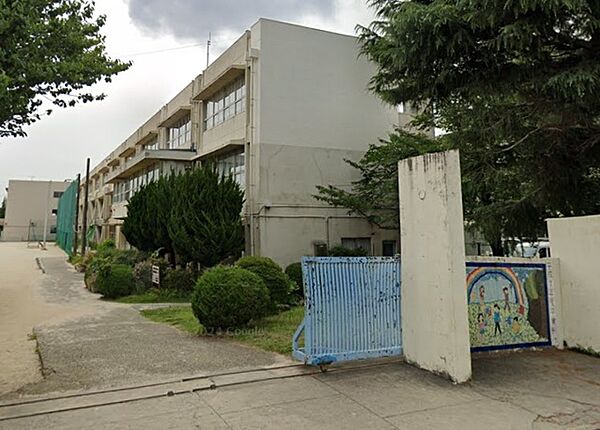 根木内小学校（1200m）