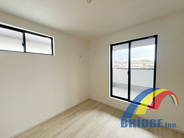 洋室を拡大表示
