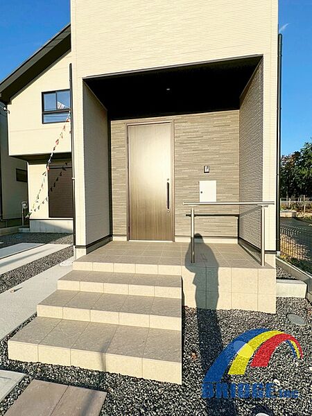 玄関を拡大表示