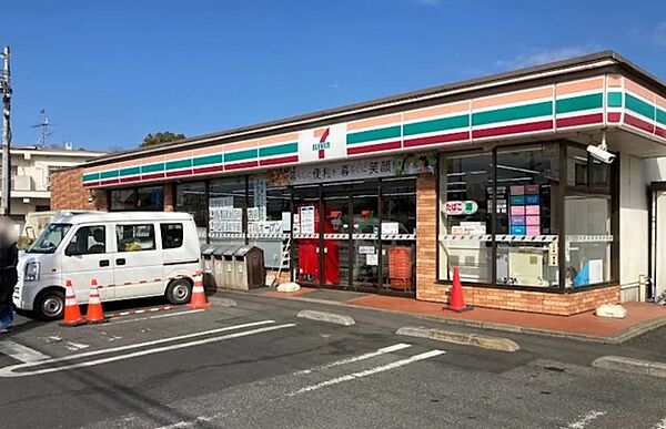 セブンイレブン 市原椎の木台店（947m）