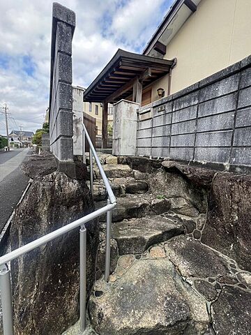 外観 飯塚市綱分671-28