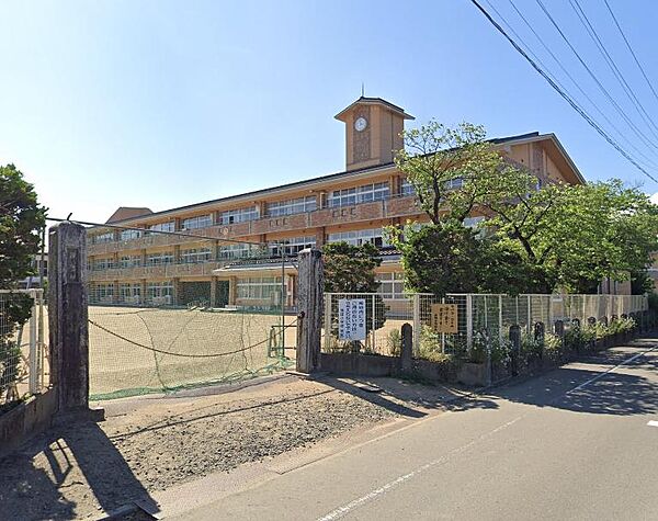 detached 宮城県角田市角田字大坊2-1
地図を見る