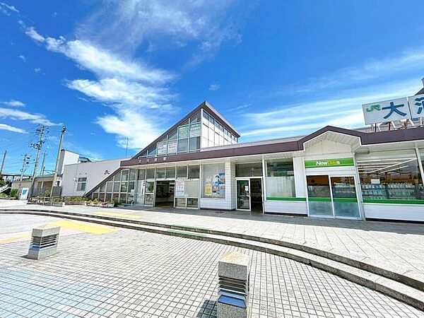 東北本線「大河原駅」まで約1300ｍ徒歩約17分。通勤通学も便利な距離です。