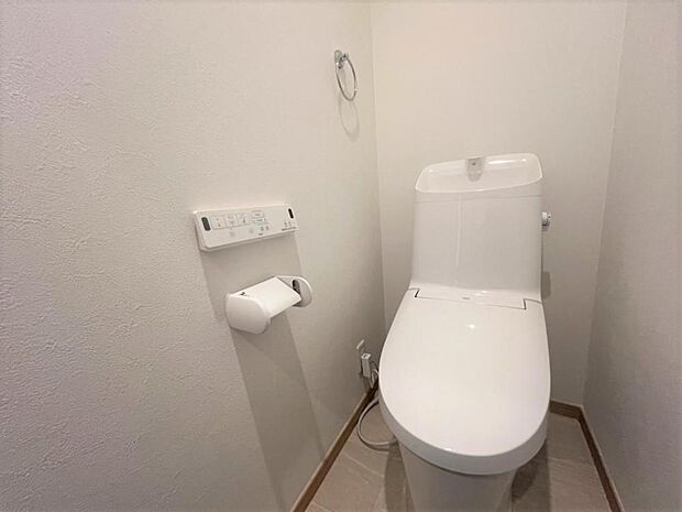 【リフォーム済み】トイレは新品交換致しました。水廻りが新品になり、清潔感のある住宅になりました。