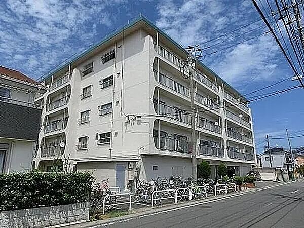 総戸数は84戸となっております