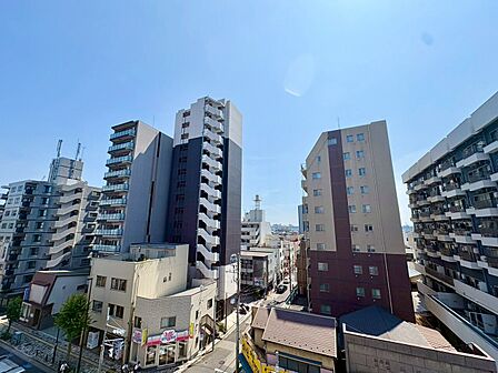 6階バルコニーからの眺望。眺望良好です!