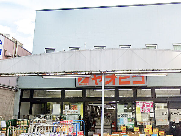 【スーパーヤオヒコ 畠田店(徒歩7分/約560m)】奈良県各地に店舗を展開されている、地域密着型のスーパー。HPでは、デジタルチラシを閲覧することができます。営業時間/9:00～20:00