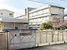 周辺：【堺市立浜寺石津小学校まで徒歩12分(約960m)】お友達と会話を楽しみながら通学できそうな距離です。HPでは、写真付きで学校生活の様子を見ることができます。