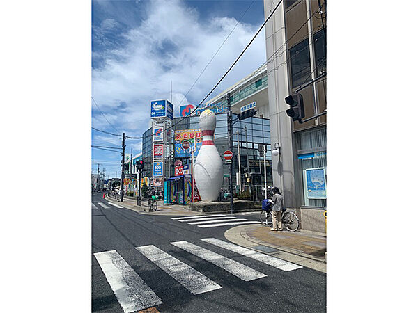 【シェルピア貝塚まで徒歩15分(約1200m)】スーパーやクリーニング店やスポーツジムなどが併設された施設です。駐車場有り。/営業時間は各店舗や施設毎に異なります。