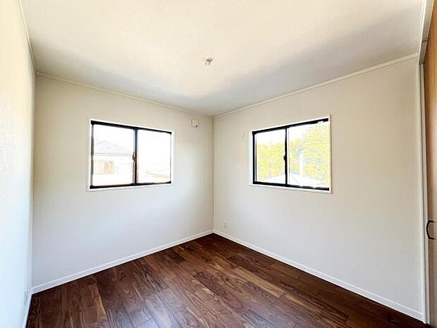 子供部屋や趣味の部屋など用途に合わせてお使いいただけます。