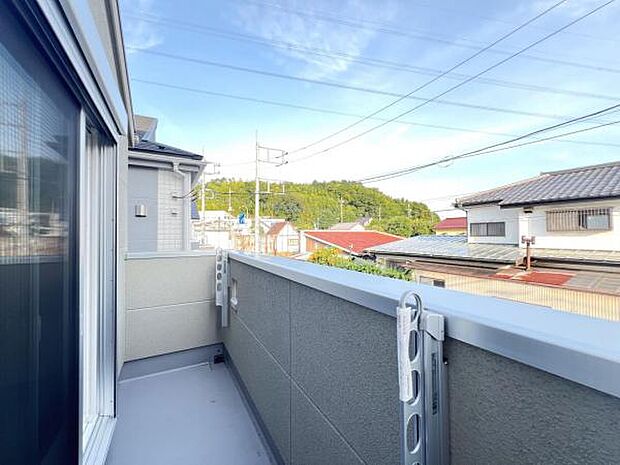 お洗濯ものを気持ち良く太陽の光で干せるのが嬉しいですね。