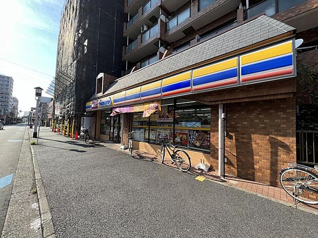 ミニストップ 川崎大師前店まで約560m（徒歩7分）