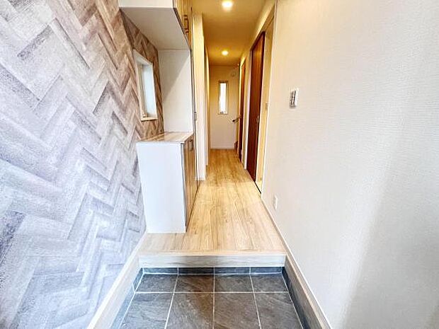 玄関内画像です。