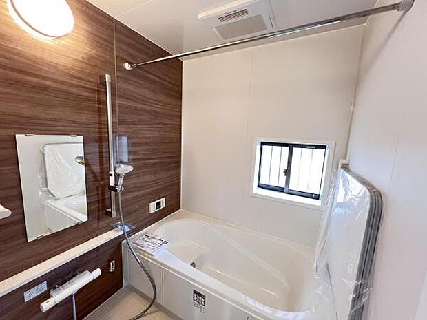 お風呂でほっとひといき。1日の疲れを癒しましょう。