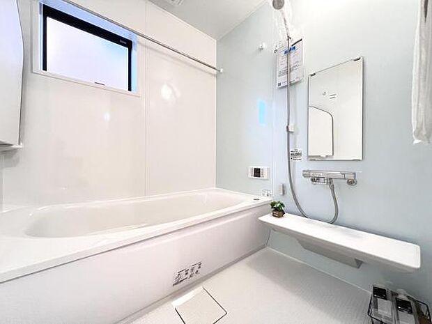 お風呂でほっとひといき。1日の疲れを癒しましょう。