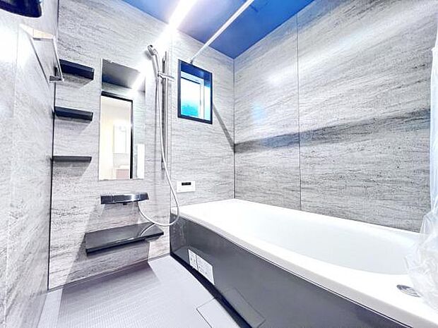 お風呂でほっとひといき。1日の疲れを癒しましょう。