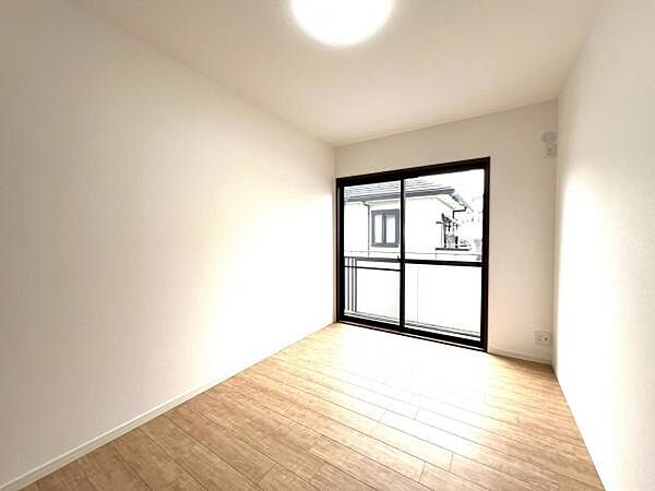 子供部屋にもちょうど良い大きさのお部屋です。