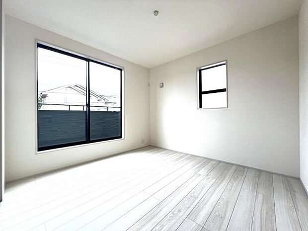 子供部屋にもちょうど良い大きさのお部屋です。