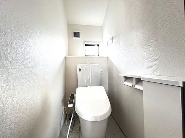 ほっと安らげるトイレ空間です。