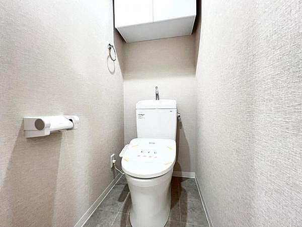 ほっと安らげるトイレ空間です。