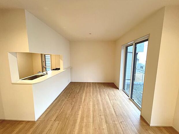 ご家族の温かい時間を演出するダイニングスペースです。