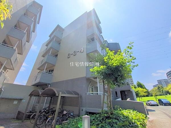 apartment 東京都稲城市長峰3丁目
地図を見る