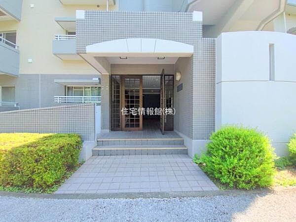 apartment 東京都稲城市長峰3丁目
地図を見る
