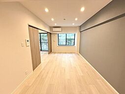 イトーピア鷺沼パラッツォ 2SLDKのリビング/ダイニング