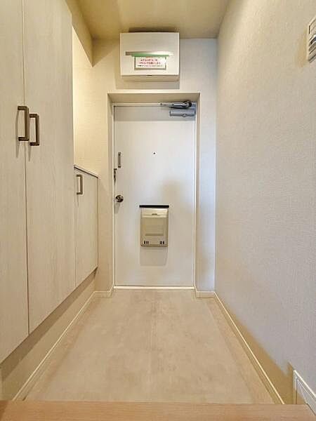 いつも気持ちよくご家族を迎えられる玄関です。