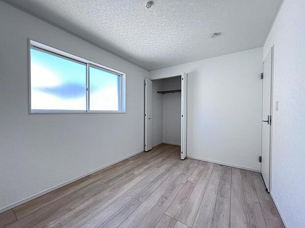 子供部屋にもちょうど良い大きさのお部屋です。