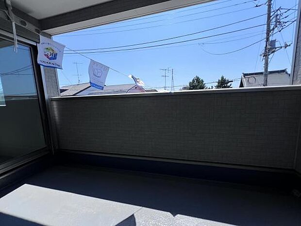 お洗濯ものを気持ち良く太陽の光で干せるのが嬉しいですね。