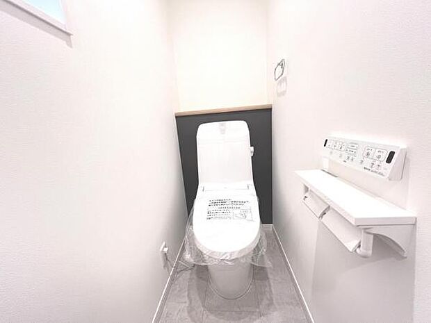 ほっと安らげるトイレ空間です。