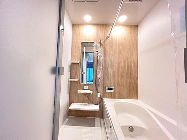 お風呂でほっとひといき。1日の疲れを癒しましょう。